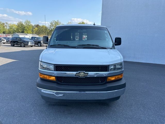 2022 Chevrolet Express Base