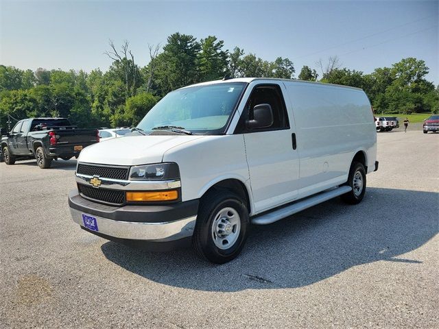 2022 Chevrolet Express Base