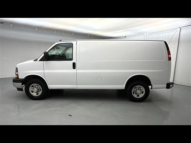 2022 Chevrolet Express Base