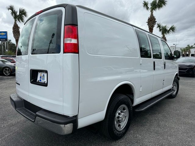 2022 Chevrolet Express Base