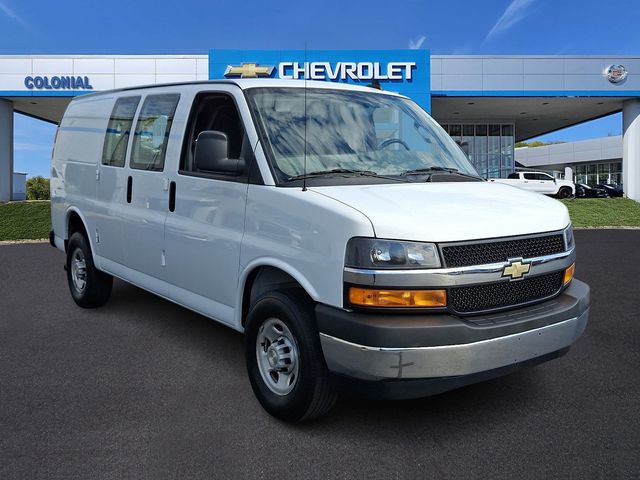 2022 Chevrolet Express Base