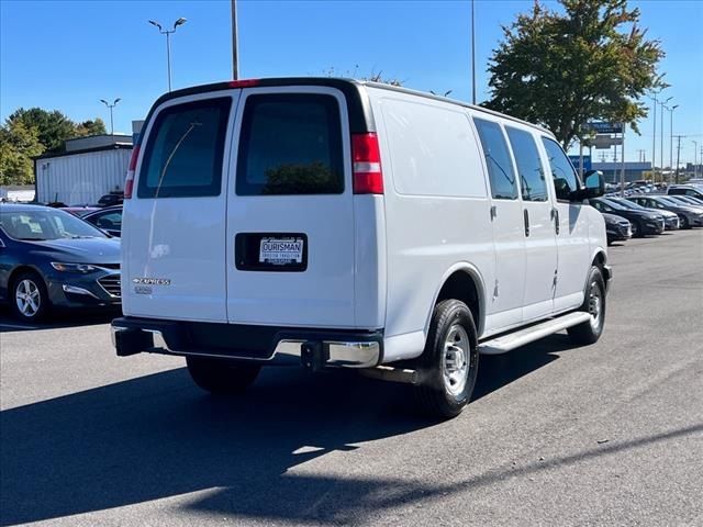 2022 Chevrolet Express Base