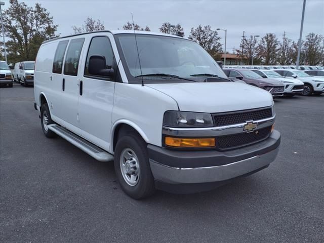 2022 Chevrolet Express Base