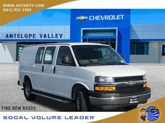 2022 Chevrolet Express Base