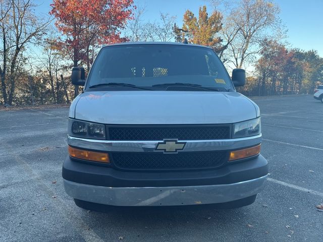 2022 Chevrolet Express Base