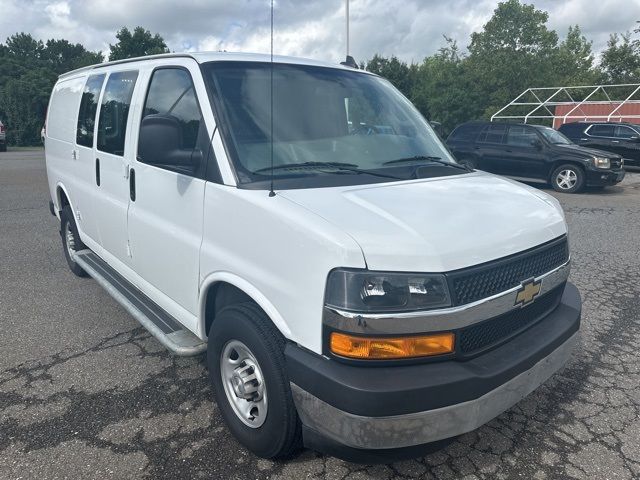 2022 Chevrolet Express Base