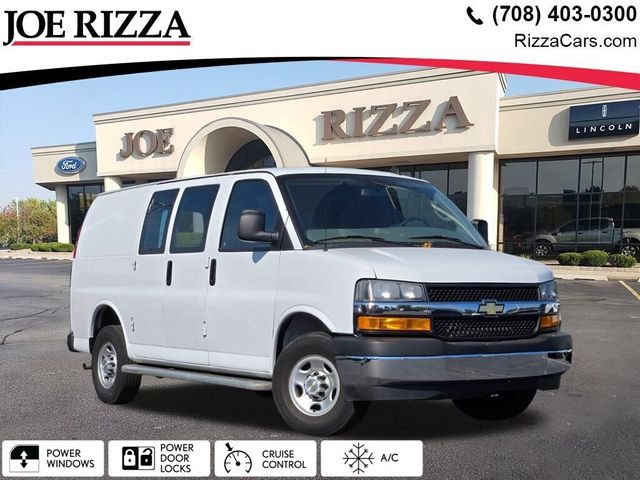 2022 Chevrolet Express Base