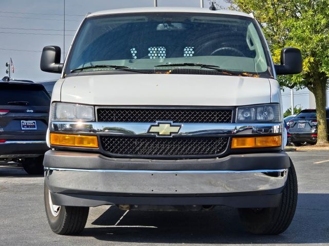 2022 Chevrolet Express Base