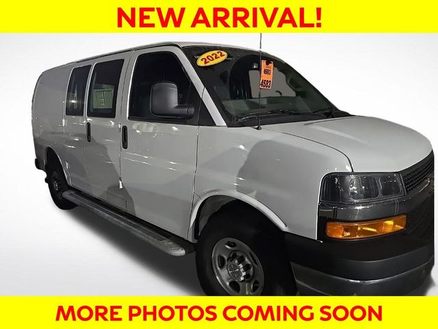 2022 Chevrolet Express Base