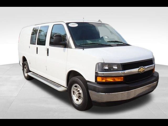 2022 Chevrolet Express Base