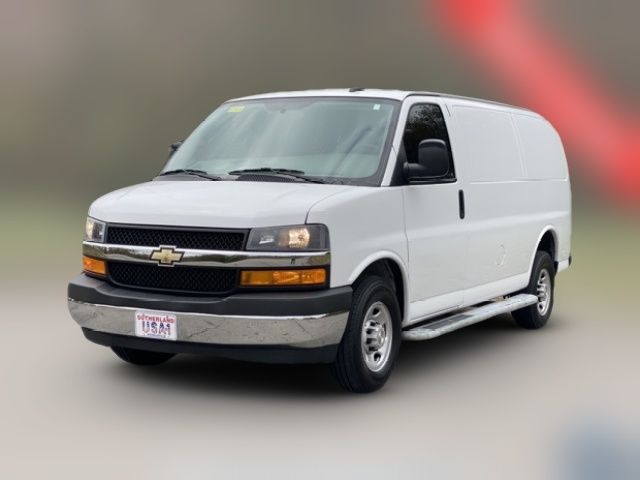 2022 Chevrolet Express Base