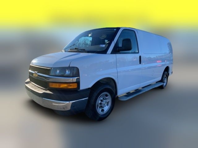 2022 Chevrolet Express Base