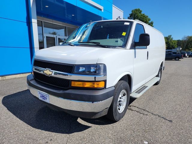 2022 Chevrolet Express Base