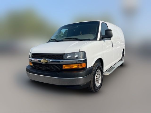 2022 Chevrolet Express Base