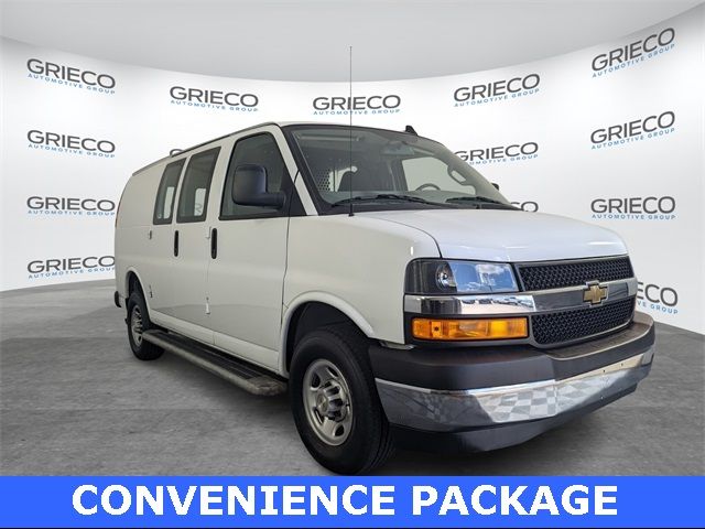 2022 Chevrolet Express Base