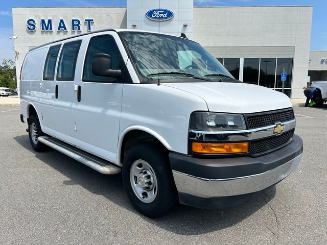 2022 Chevrolet Express Base