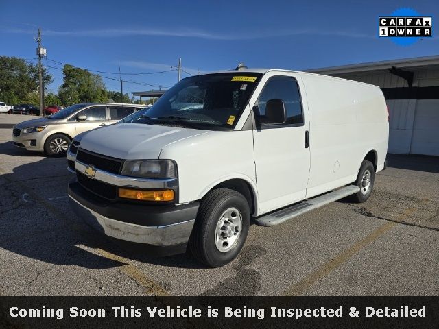 2022 Chevrolet Express Base