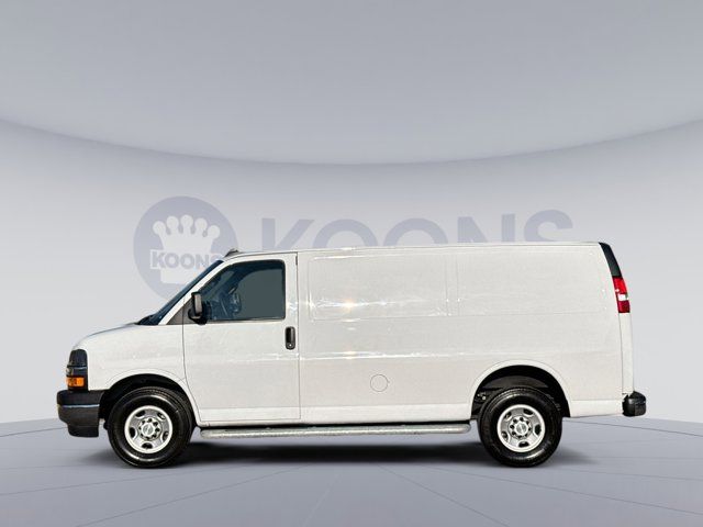 2022 Chevrolet Express Base