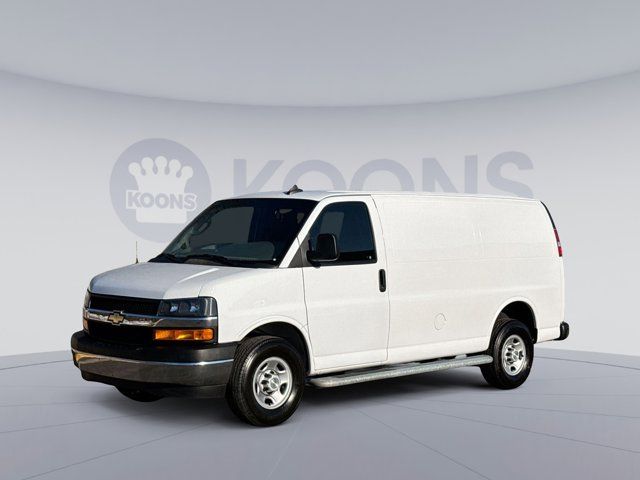 2022 Chevrolet Express Base