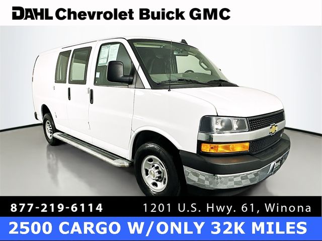 2022 Chevrolet Express Base