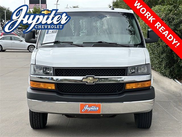 2022 Chevrolet Express Base