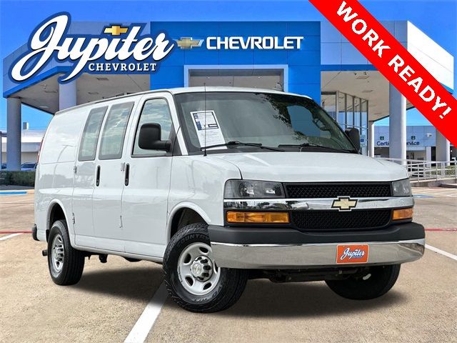 2022 Chevrolet Express Base