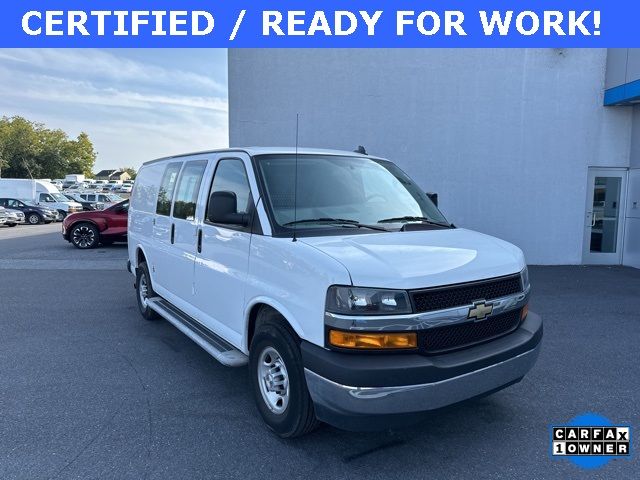 2022 Chevrolet Express Base