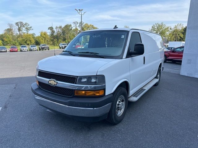 2022 Chevrolet Express Base