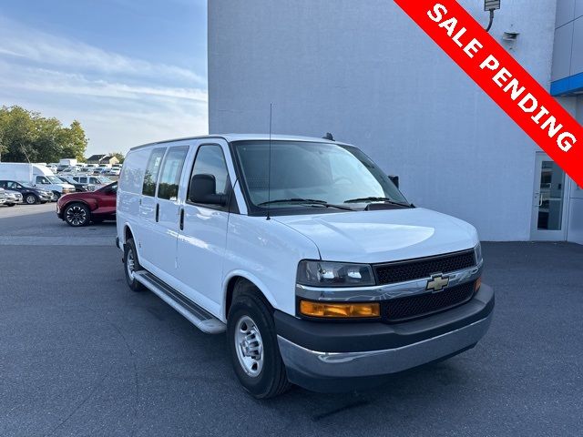 2022 Chevrolet Express Base