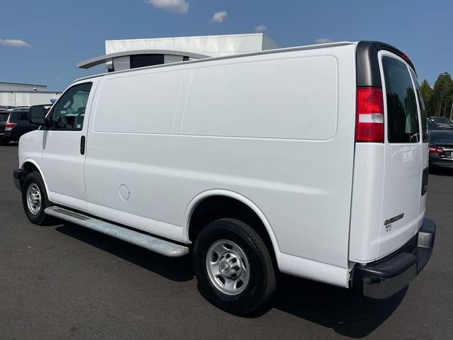 2022 Chevrolet Express Base