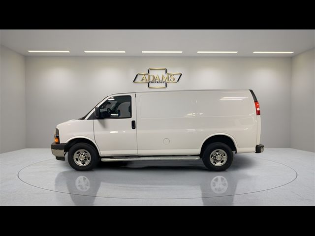 2022 Chevrolet Express Base