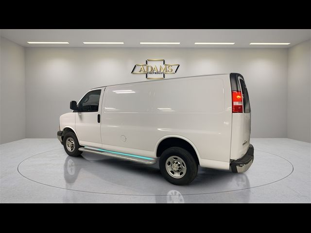 2022 Chevrolet Express Base