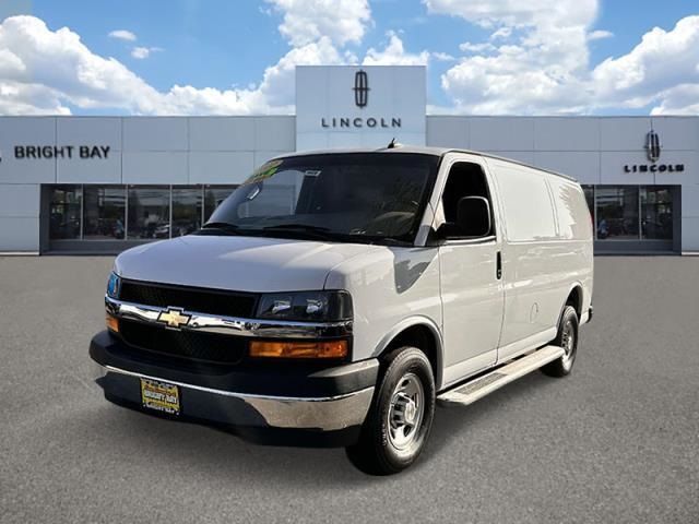 2022 Chevrolet Express Base