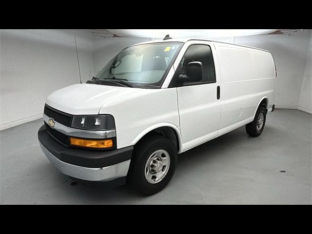 2022 Chevrolet Express Base