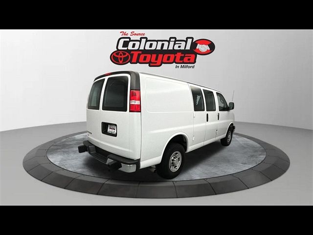 2022 Chevrolet Express Base