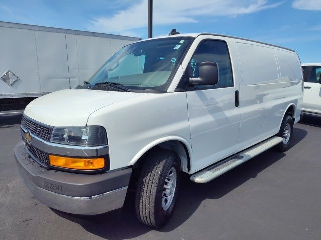 2022 Chevrolet Express Base