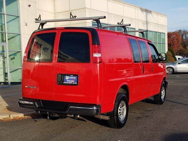 2022 Chevrolet Express Base