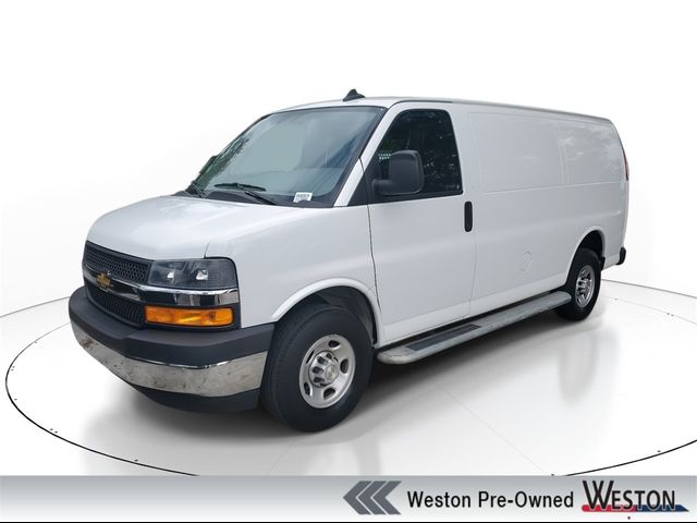 2022 Chevrolet Express Base