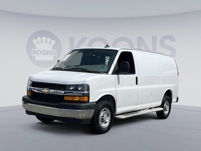 2022 Chevrolet Express Base