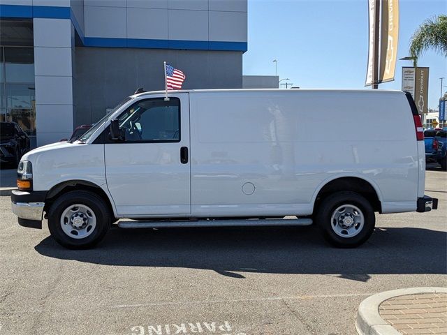 2022 Chevrolet Express Base