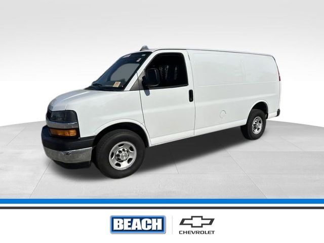 2022 Chevrolet Express Base