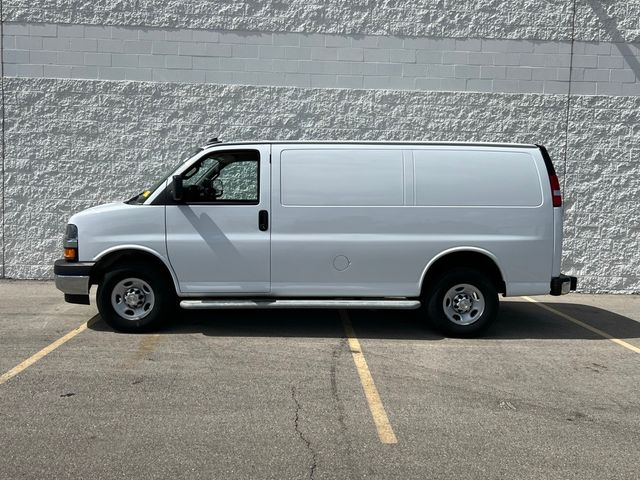 2022 Chevrolet Express Base