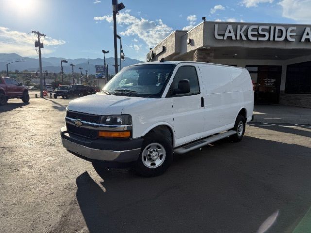 2022 Chevrolet Express Base