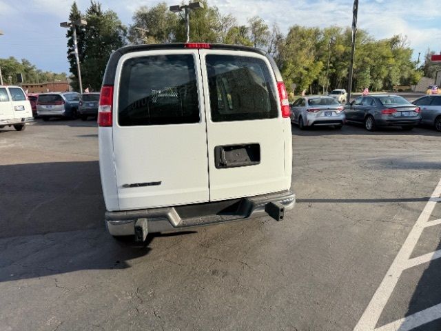 2022 Chevrolet Express Base