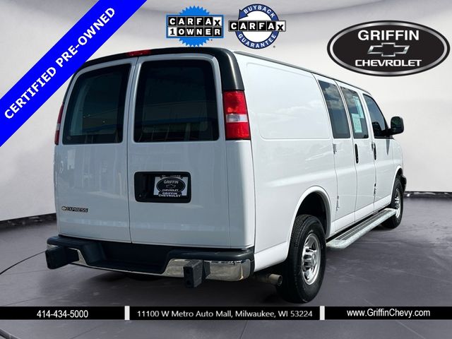 2022 Chevrolet Express Base