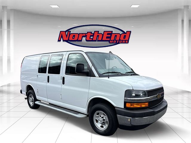 2022 Chevrolet Express Base