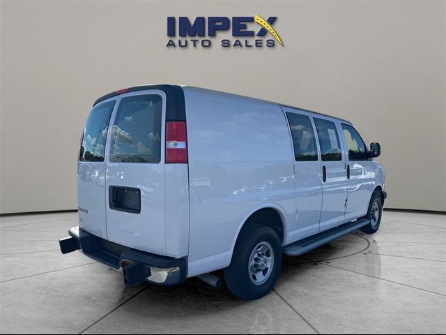 2022 Chevrolet Express Base