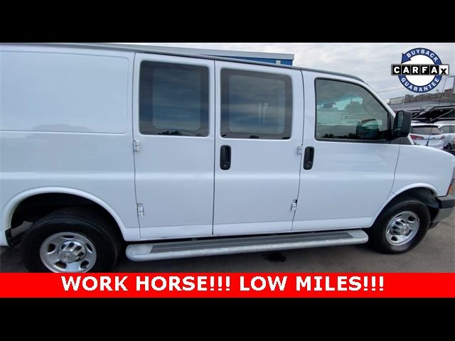 2022 Chevrolet Express Base