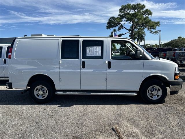 2022 Chevrolet Express Base