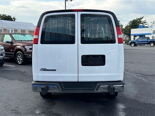 2022 Chevrolet Express Base